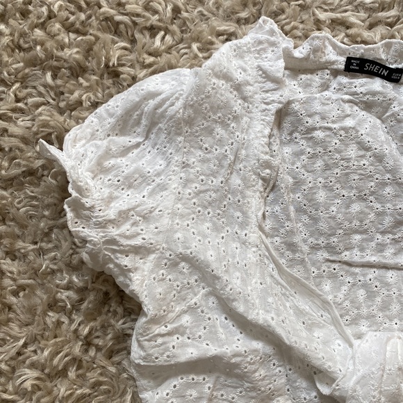 SHEIN Crop Top - Picture 5 of 9